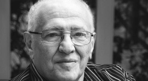 „Kalandként indult, elköteleződés lett belőle” – hogyan gondolta újra Kolosi Tamás a könyvkiadást?