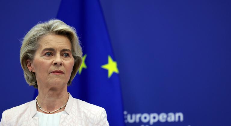 Ismét megpróbálkoznak Ursula von der Leyen megbuktatásával