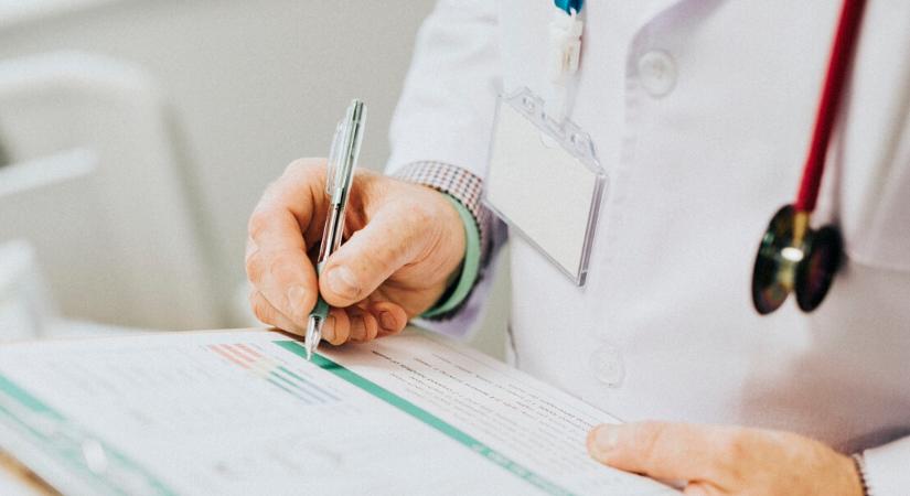 Életmentő lista: Ezek a szűrővizsgálatok járnak Önnek ingyen 2026-ban – mutatjuk a korosztályos bontást