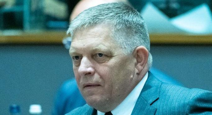 Fico hiába nem akar beszállni a magyar kampányba, Magyar Péter a választásokig visszavonatná vele a Benes-dekrétumokat és az új szlovák törvényt is