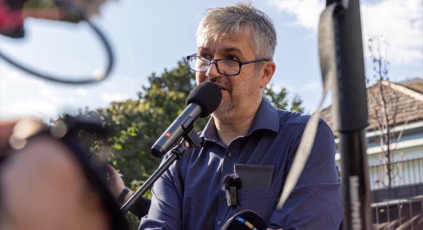 Hadházy pert indított, mert az MTVA nem akarta kiadni a vezérigazgató utazásainak részleteit, első fokon nyert