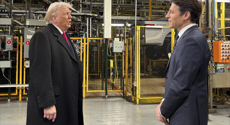 Visszakozott Donald Trump, az ICE által lelőtt anya most már „szilárd, csodálatos nő” volt