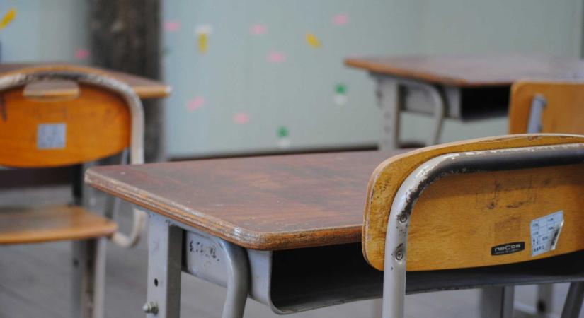 Csütörtökön sem térhetnek vissza a diákok az iskolapadokba több településen