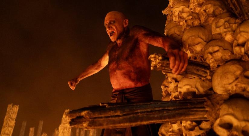 28 évvel később – A csonttemplom kritikák: Megérte várni erre az új horrorra? Már a héten láthatod!