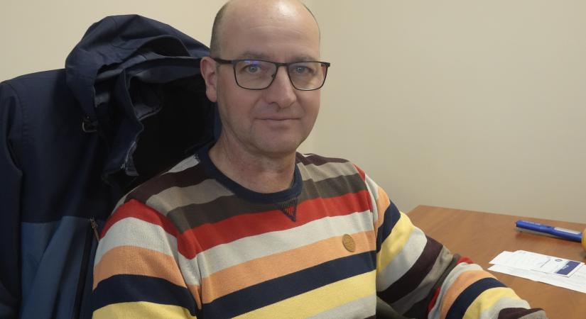 Esztár nagyot lép: jönnek beruházások