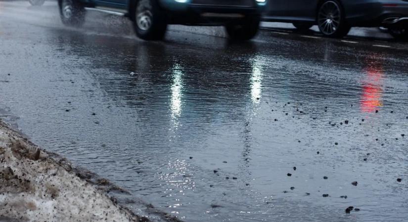 Elsőfokú riasztást adott ki a meteorológiai szolgálat az ónos eső miatt