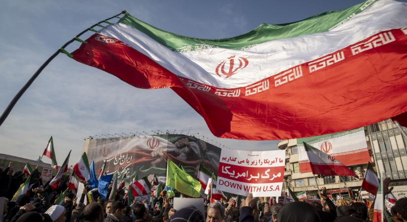 Tarjányi Péter: Ezekben az órákban dönti el az Egyesült Államok Irán sorsát
