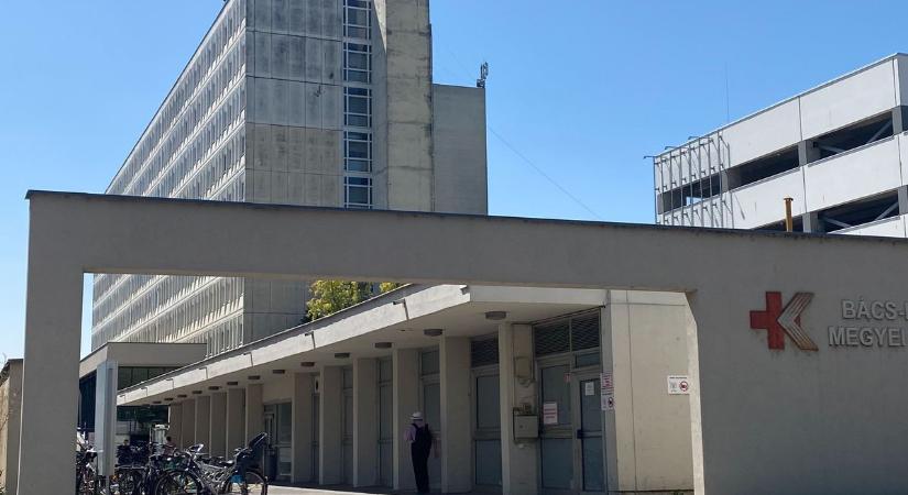 Kötelező maszkhasználat és részleges kórházi látogatási tilalom jön Kecskeméten