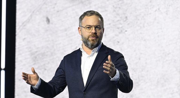 „Üzenjük meg nekik, hogy nem fizetünk!” – Orbán Balázs is reagált a brüsszeli tervre