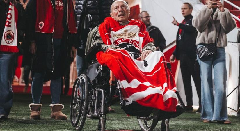 Szívszaggató képsorok: állva tapsolták a magyar legendát Belgiumban (FOTÓK)