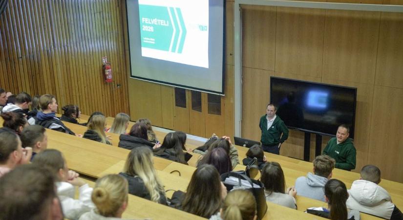 A továbbtanulásról volt szó a gyöngyösi campuson