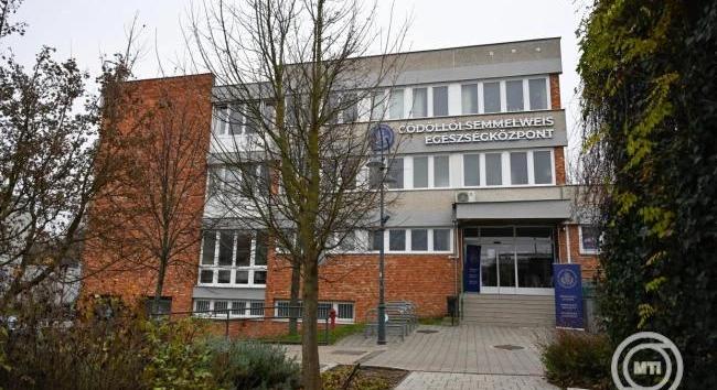 Átfogó felújítási munkák zajlanak a Gödöllői Semmelweis Egészségközpontban