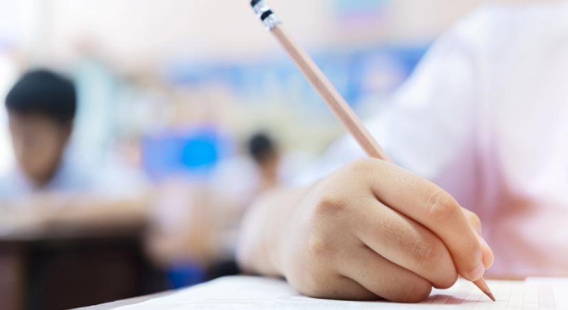 Mi történt? Idén az iskolák nem kaptak ajánlást a Klebelsberg Központtól a gimnáziumi felvételihez