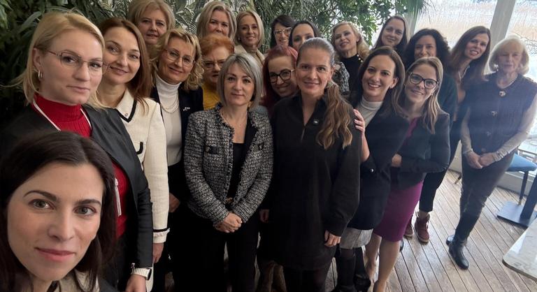 Új kampányt indít a Fidesz több politikusa