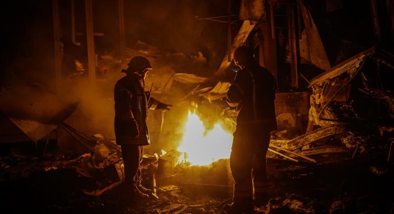 Donald Trump egyetlen nevet mondott, hogy ki miatt nem sikerült még lezárni a béketárgyalásokat - Oroszország háborúja Ukrajnában – az Index csütörtöki hírösszefoglalója