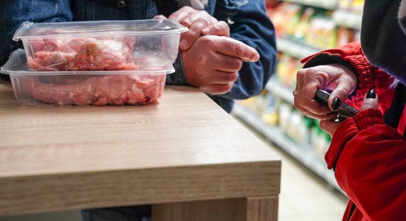 Riasztás: hálakönnyek a debreceni nyomor mélyén