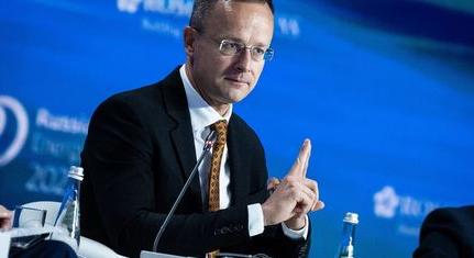 Szijjártó úgy tudja, minden eddiginél durvább választási beavatkozás várható Brüsszel részéről
