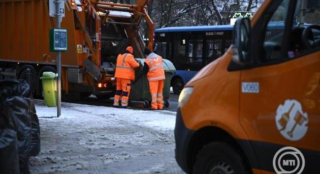 Túlóráznak a hétvégén a MOHU munkatársai