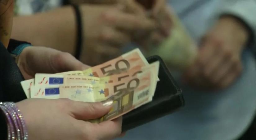 Bulgária már az eurózónában van – Magyarország mikor követheti?