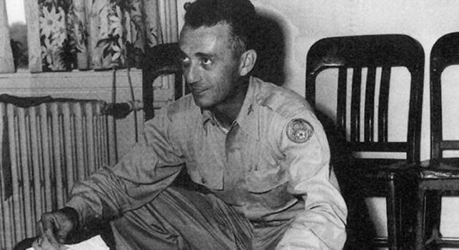 Az UFO-mítosz egyik legismertebb esetéből készülhet mozifilm a Halványkék szemek rendezőjével