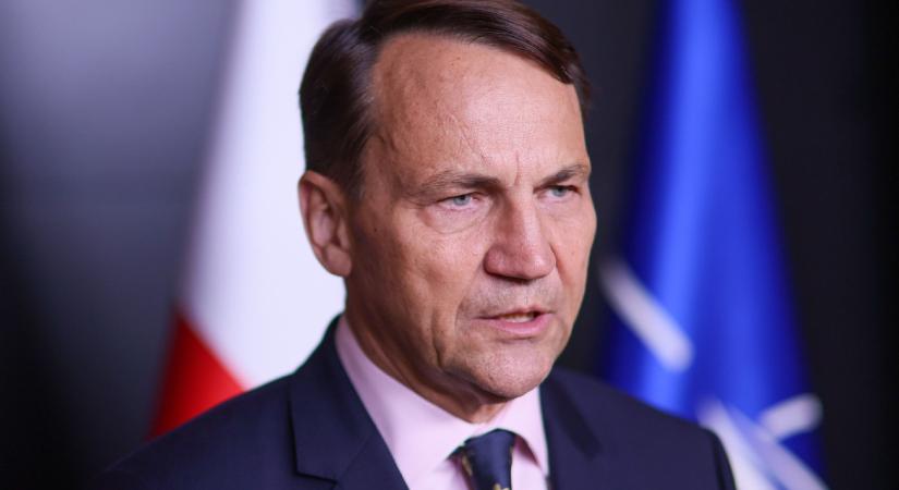 Sikorski lengyel külügyminiszter: Orbán korrupt nacionalizmusa nem patrióta
