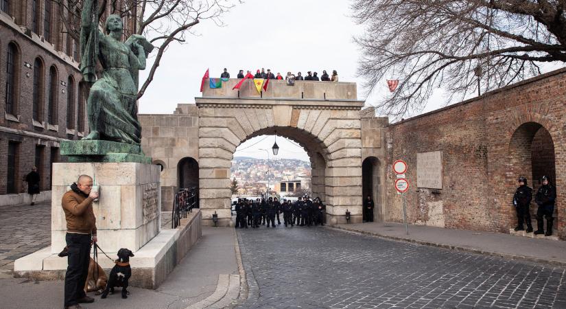 Magyarország egy szír antifasiszta kiadását kéri Franciaországtól