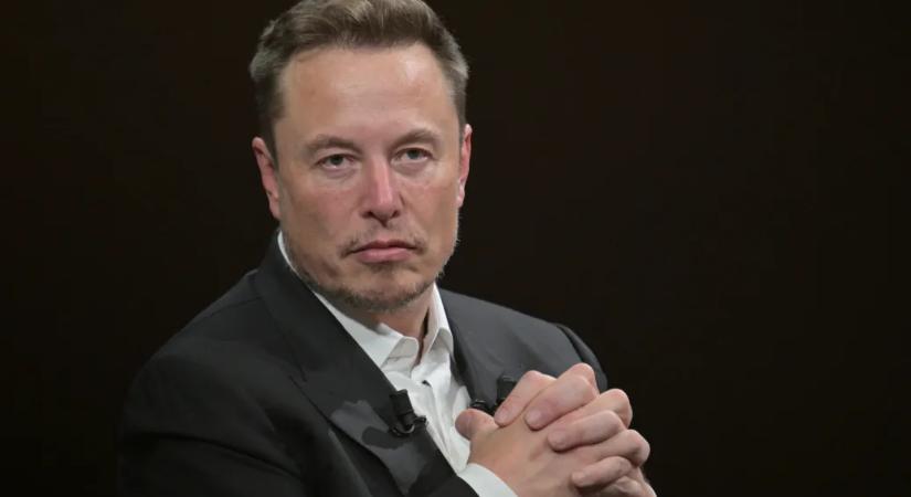 Musk MI-alapú csetbotja ezentúl nem készíthet szexuális tartalmú képeket valódi emberekről