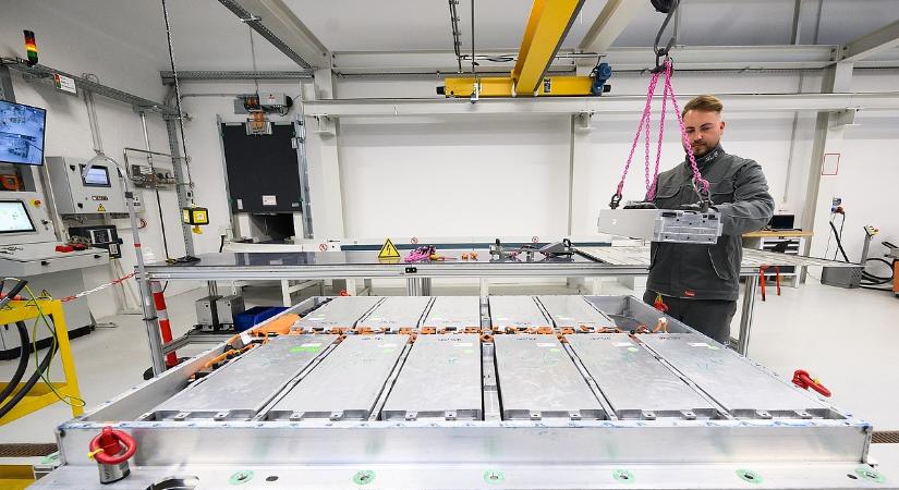 Itt az újabb gyászjelentés a magyar iparról