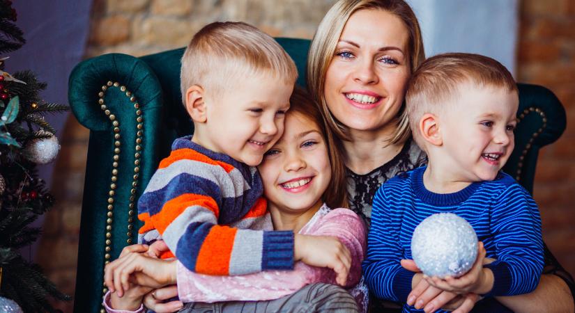 ANYÁCSKA: a NAV új fejlesztése a több kedvezményre jogosult anyáknak