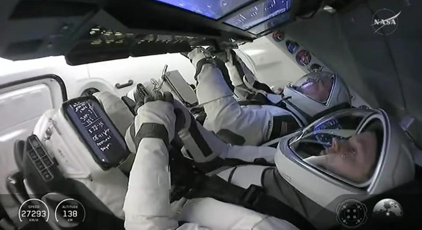 Visszatértek a Földre az űrállomásról evakuált asztronauták