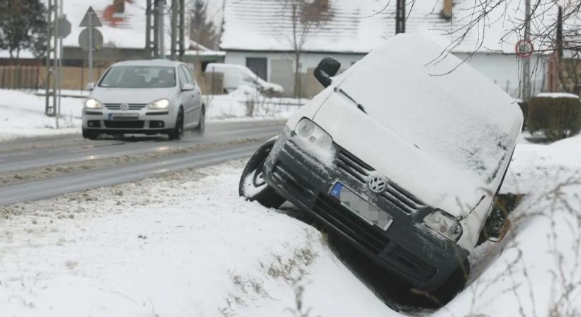 Sok magyar autós nem tud erről a téli veszélyről, ezt kell tenni ellene