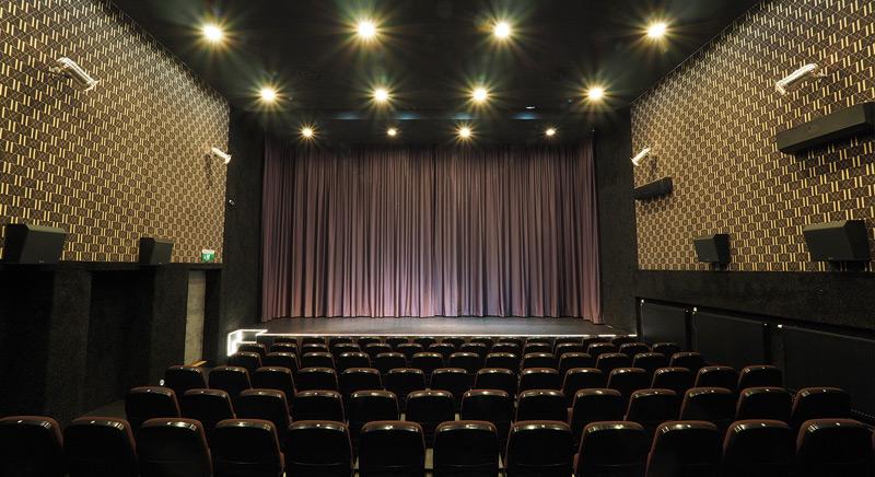 Filmek, családi programok és koncertek a TISZApART Moziban