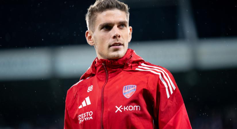 A cseh élvonalban folytatja a magyar válogatott középpályás