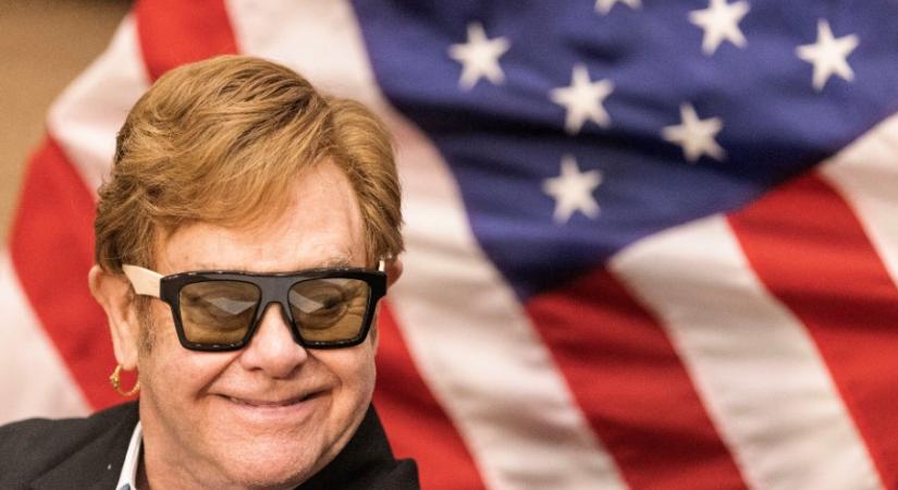 Elton John extravagáns piros étkezője: merész, mégis elegáns