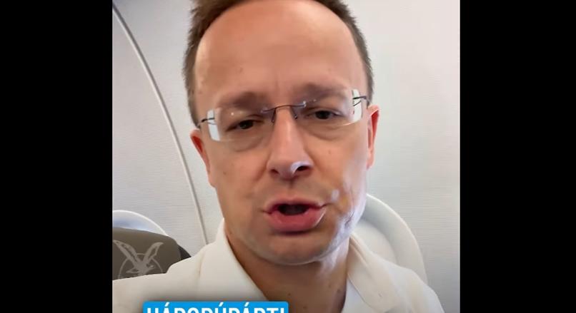 Szijjártó a lengyel külügyminiszterről: egy „fanatikus, háborúpárti Soros-ügynök” adott interjút a 444-nek