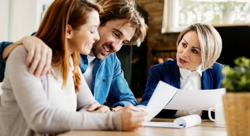 Szigorítanak a bankok: 214 ezer forint alatt már nem adnak hitelt? Itt az új lista