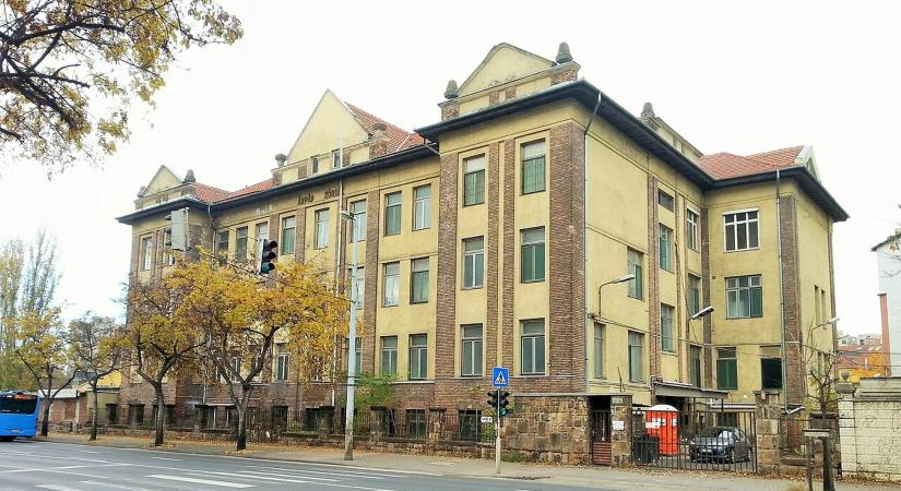 Vevőre talált az újpesti Árpád Kórház épületegyüttese