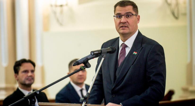 Nagy János: A nemzeti kormány megbecsüli idős honfitársainkat