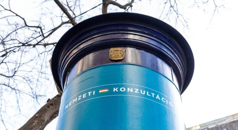 Papírforma: drágult a nemzeti konzultáció