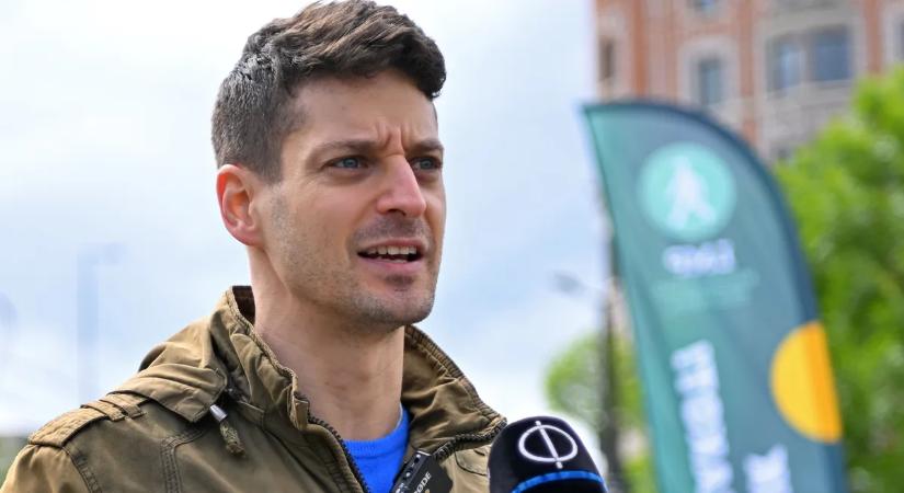 Visszavonul a politikától Ungár Péter, tovább kopik az LMP