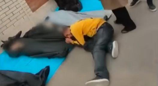 Halomra lövik a tüntetőket Iránban