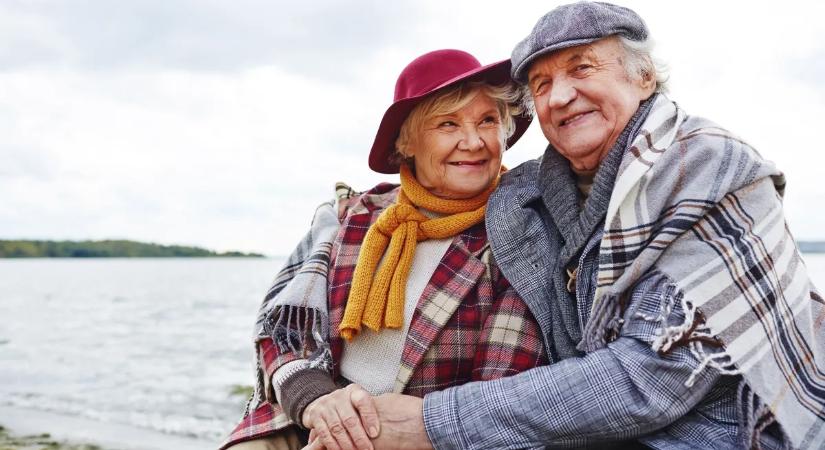 Fontos bejelentést tettek a kormányinfón a 13. és 14. havi nyugdíj kifizetéséről