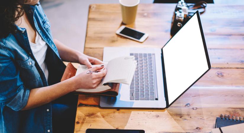 Könnyítést hoz az új év az egyéni vállalkozóknak