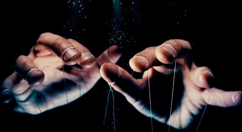 Nem varázslat, nem ámítás – Ezzel az egyszerű trükkel bárkit könnyen manipulálhatsz