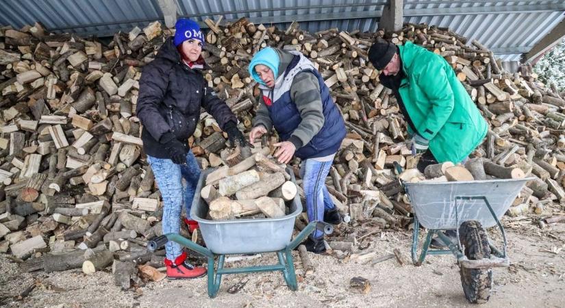 Fontos döntést közölt a kormányfő, segítség érkezik több jászkunsági településre is – videóval