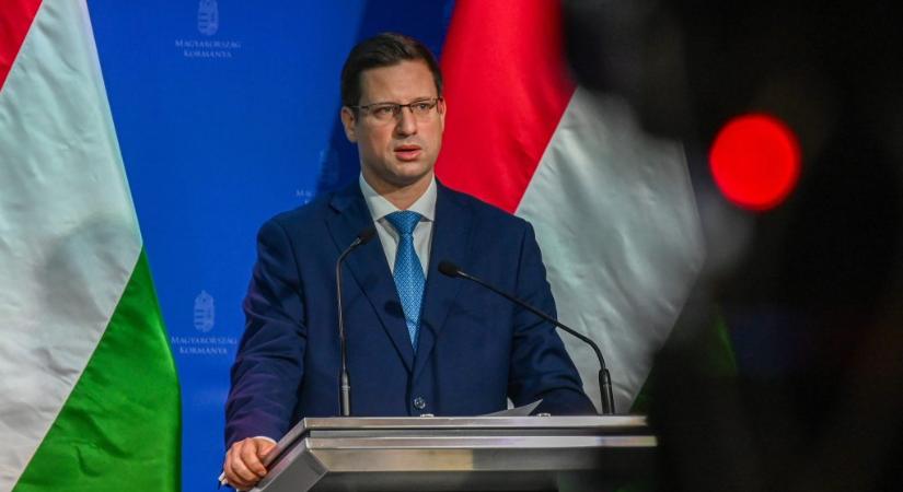 Bár Gulyás Gergely bejelentette, hogy a Bászna Zrt. ellen többen is felszámolást indítottak, az illetékes bíróság tájékoztatása szerint ez nem igaz