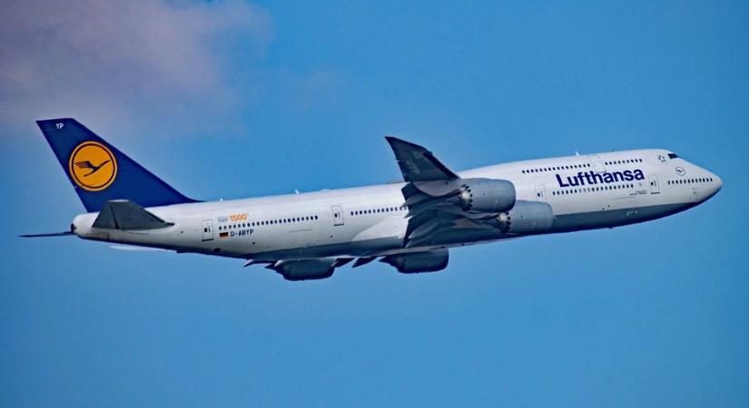 A Lufthansa csoport felfüggesztette az Izraelbe tartó éjszakai járatait