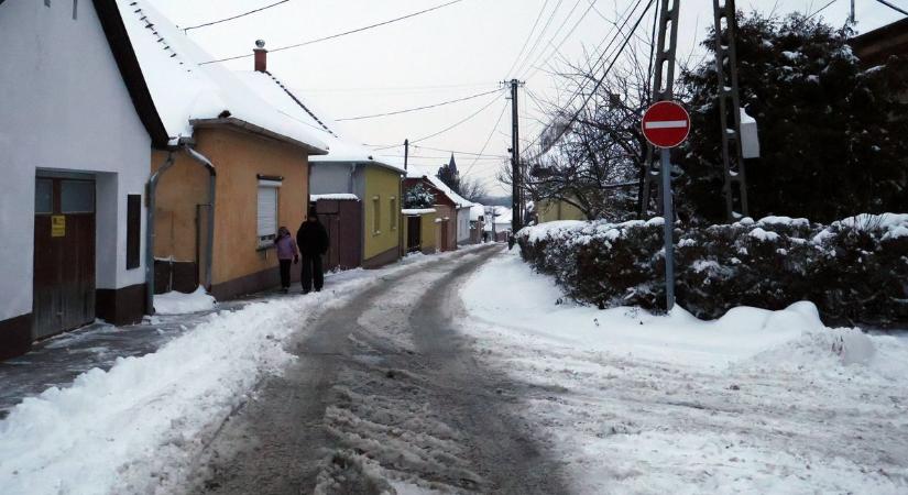 Útfelújítás miatt tartottak fórumot, elmondták véleményüket a lakók