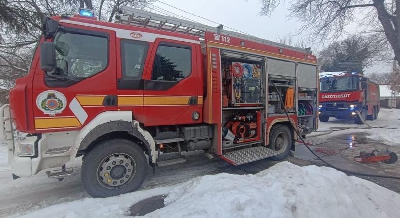 Pusztított a tűz Kiskunhalason – videó