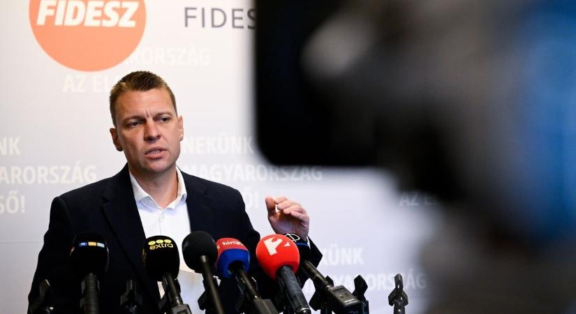 Menczer Tamás videón mutatta be az igazságot a tiszás megszorítócsomagról